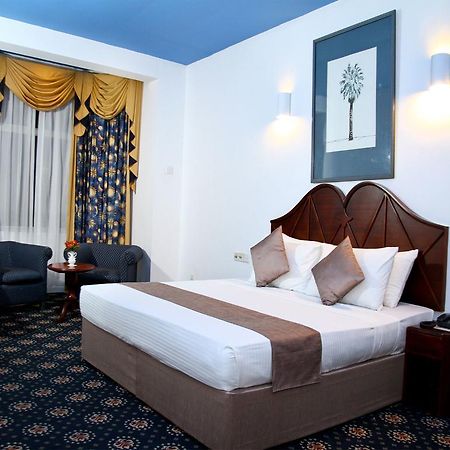 Galway Forest Lodge Hotel Нувара Елия Екстериор снимка